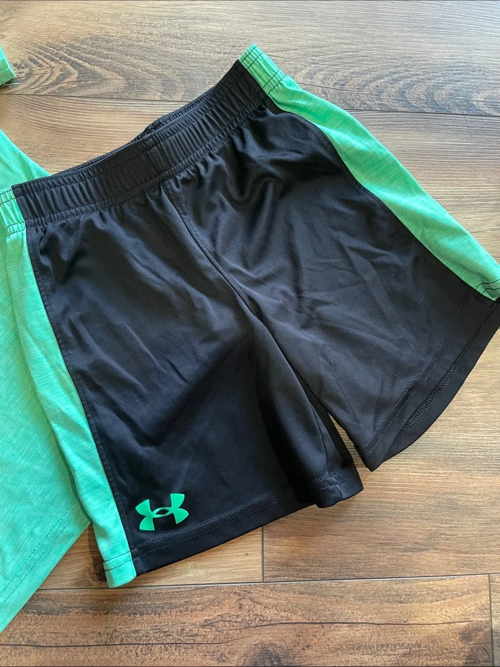 Under Armour Tee and Shorts Set